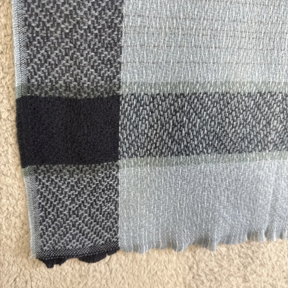 Nine‎ West Shawl Womens One Size Blue Plaid Cover Up Scarf Soft New With Tag